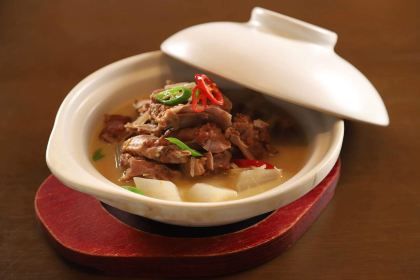 遵化金融街古泉皇冠假日酒店·彩丰小馆中餐厅