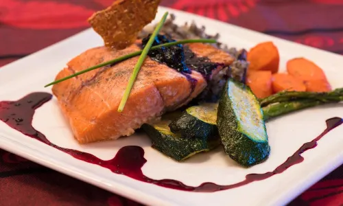 Salmon n' Bannock