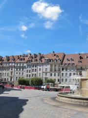 Revolution Square Fountain, Besançon