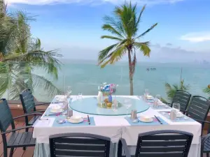 Gu Gugu Hainan Cuisine (West Coast Holiday Beach 270° Sea View Branch)