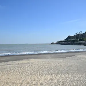 黑沙海灘