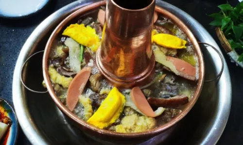 川渝味腊排铜锅家常菜(街子古镇店)