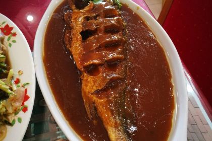 Hong fang zi yu jia xiao yuan