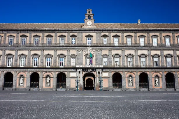 Palacio Real de Nápoles