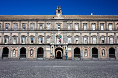 Palais royal de Naples