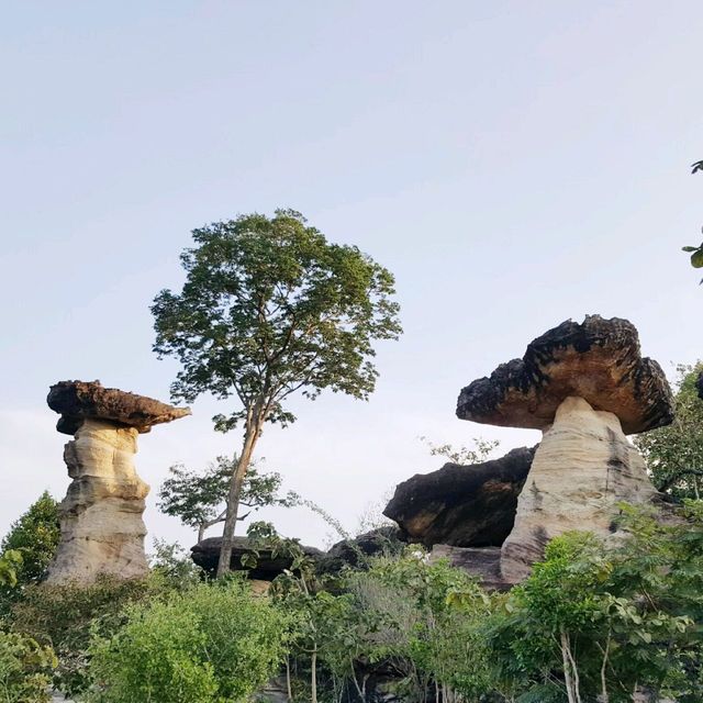มหัศจรรย์​หินสร้างสรรค์​ด้วยธรรมชาติ