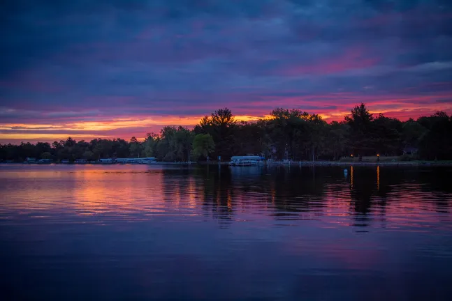Отели рядом с достопримечательностью «»