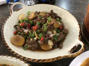 GONG NIU CAN TING