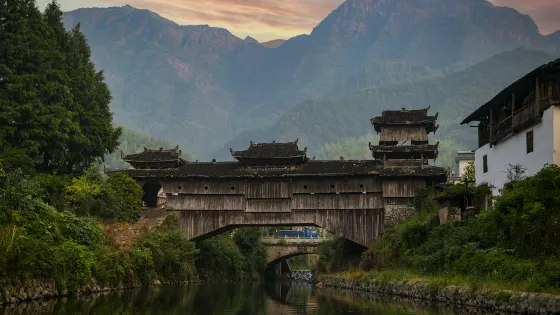 如龍橋