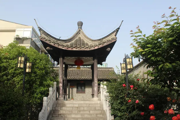 Отзывы об отеле JI Hotel (Zhenjiang Dagang Gangchi Matou Tonggang Road)