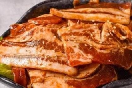 撩炉烤肉(鸿成光彩店)