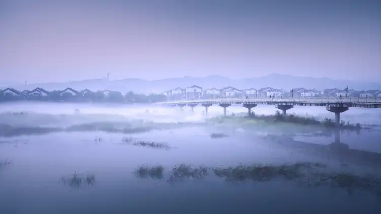 Hotels near Jiangnan Water Town beyond the Great Wall