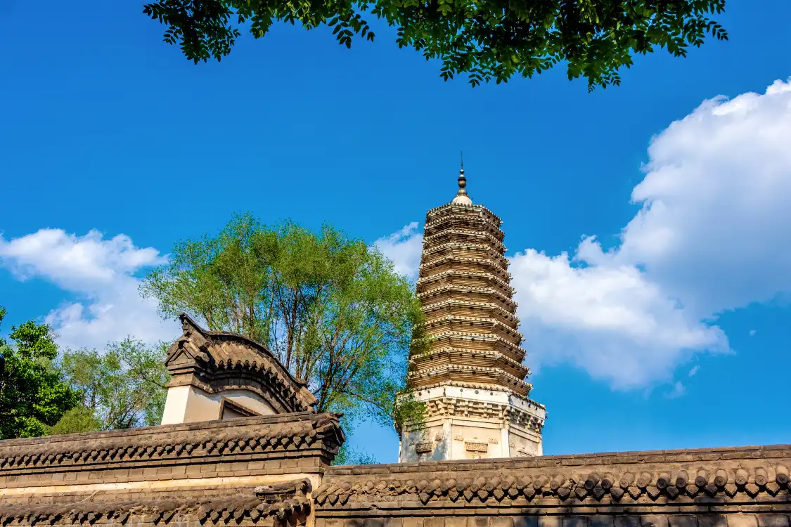 Hotels near Tieling White Pagoda