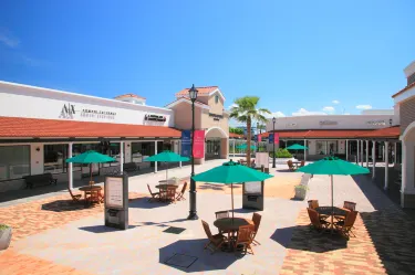 Tosu Premium Outlets