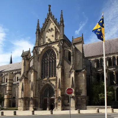 Hotels in Reims With Spas
