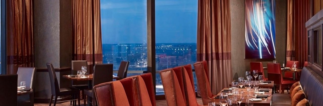 SĒR Steak + Spirits