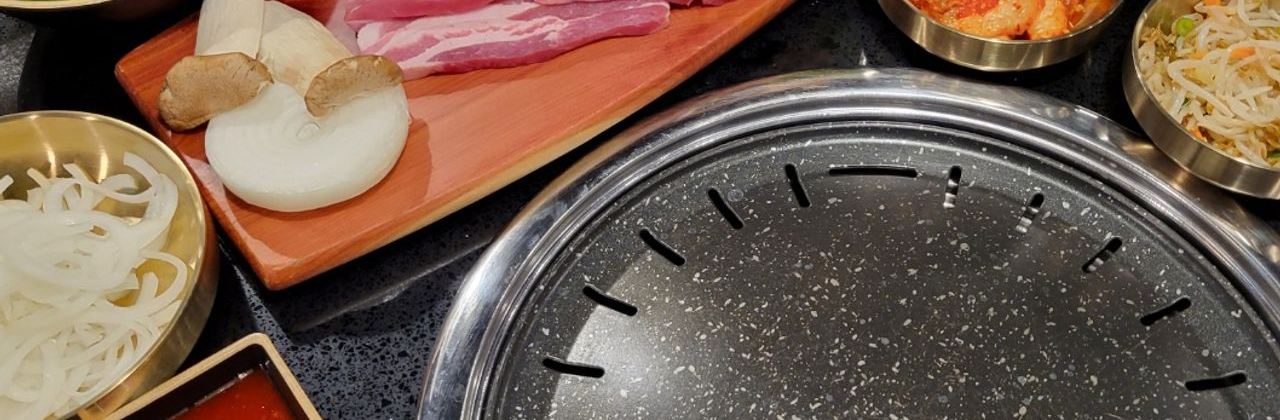 백정 캘거리 Baekjeong Korean BBQ House in Calgary