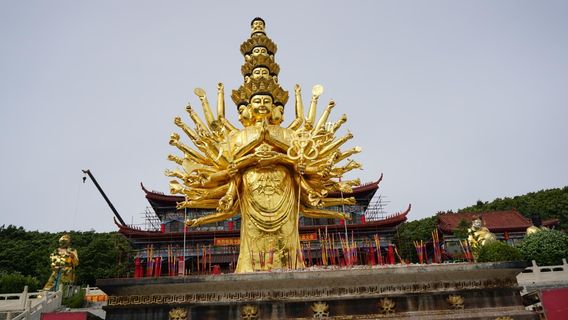 Fumushan Zhongdao Temple