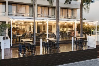 Gusti Restaurant & Bar