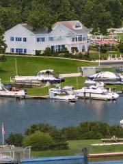 Swan Point Yacht & Country Club