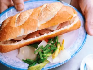 Banh Mi Hoa Ma