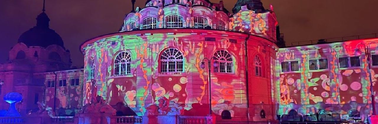 SPARTY - Széchenyi Bath Party