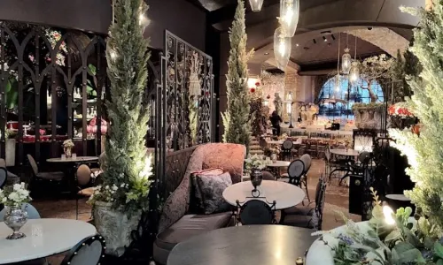 Vanderpump à Paris
