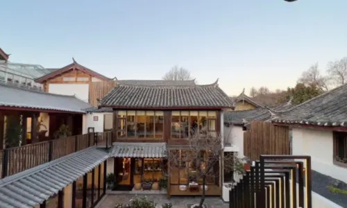 浮娴小锅饭·云南民俗风味餐厅(束河古镇店)