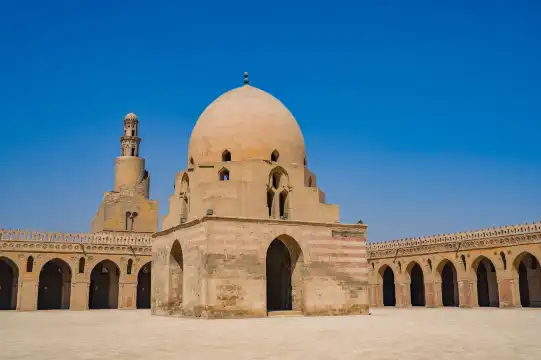 Hotels near مسجد أحمد بن طولون