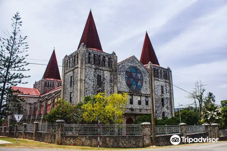 Các khách sạn gần Free Wesleyan Church Of Tonga