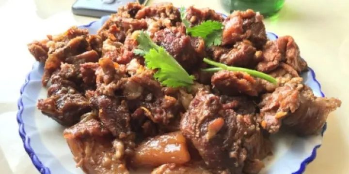 筋頭巴腦牛一鍋（解放東路總店）