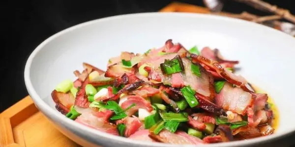 Top 10 Local Restaurants in Tengchong