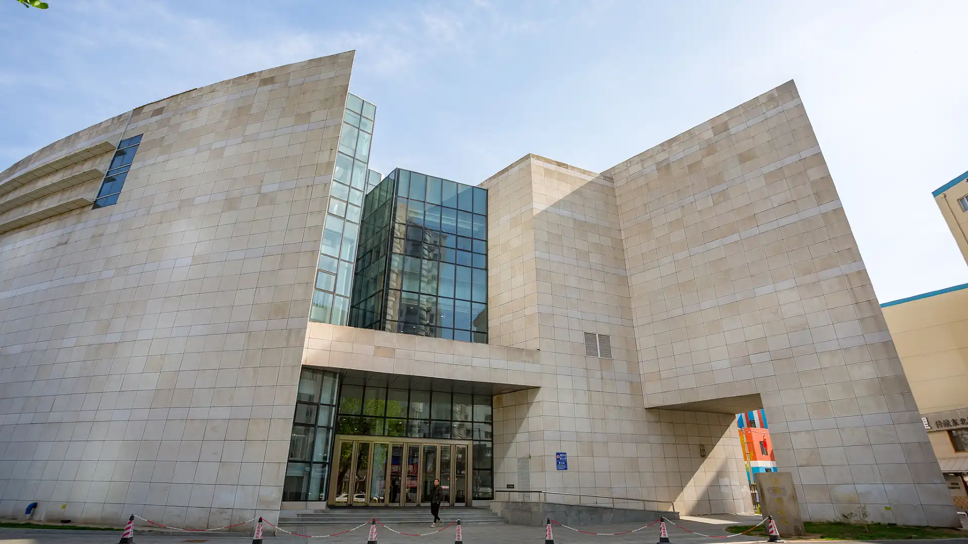 Hotels near Shenyang Museum