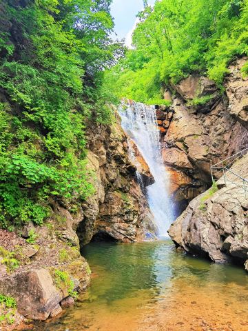 Qingyuan Mançu Özerk İlçesi