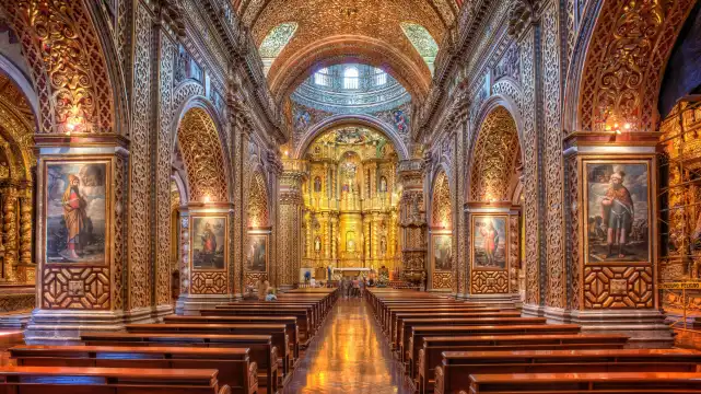 Hotels near Church of the Society of Jesus