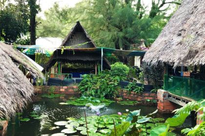 Mor Mu Dong Restaurant