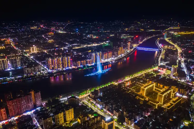 Khách sạn JI Hotel tại Sán Đầu