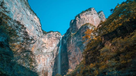 Quanpu Valley - Yuntai Heaven Waterfall