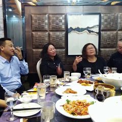 XIONG GUAN REN GU User Photo