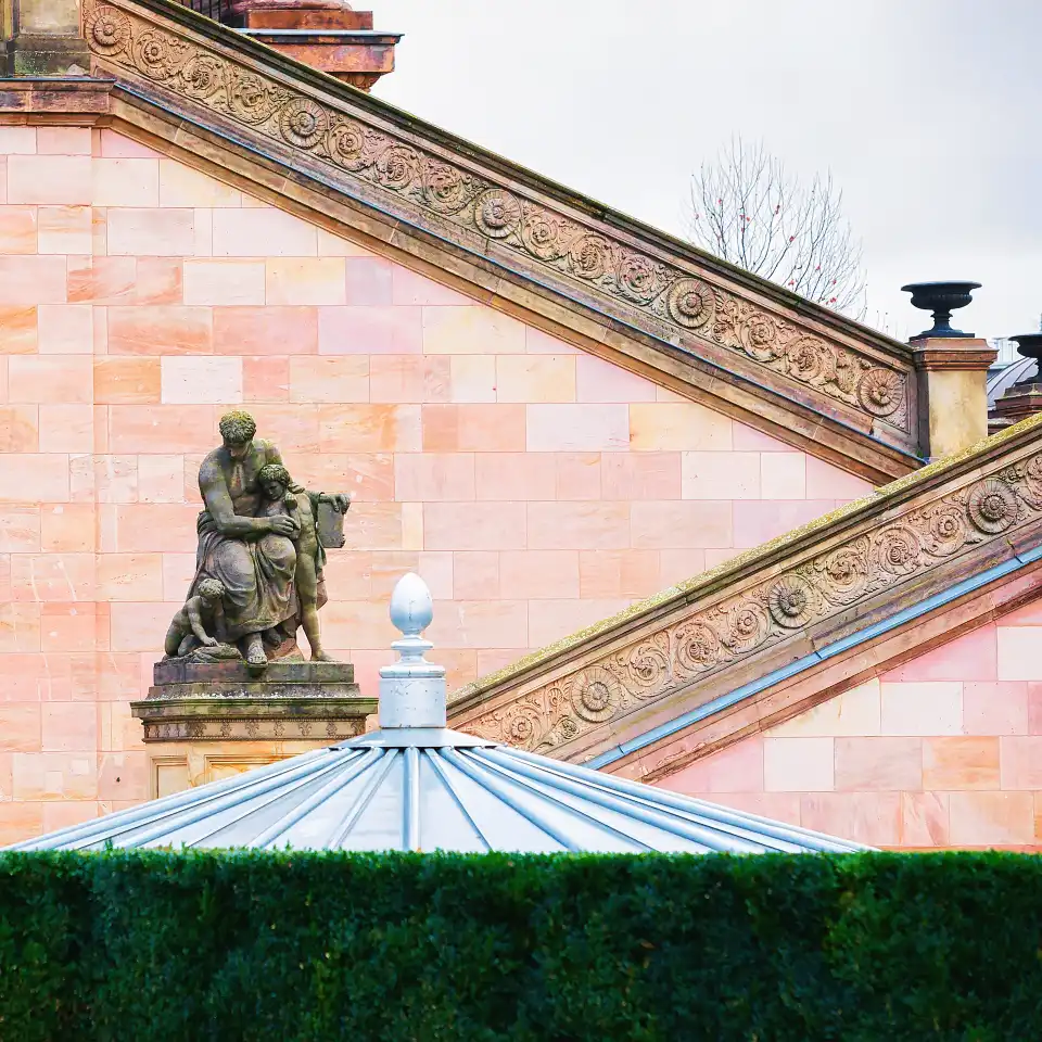 3_Museum Island