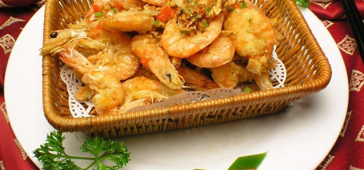 Lanun Bugis Seafood & Grill