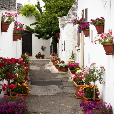 Отели рядом с достопримечательностью «Port of Bari»
