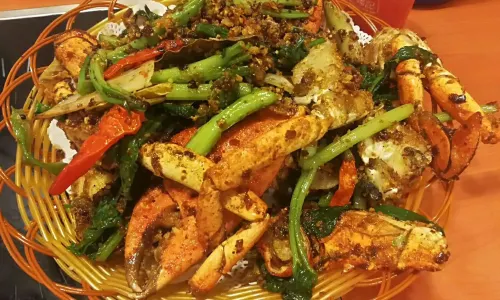 Capitol Seafood Longkang Siham