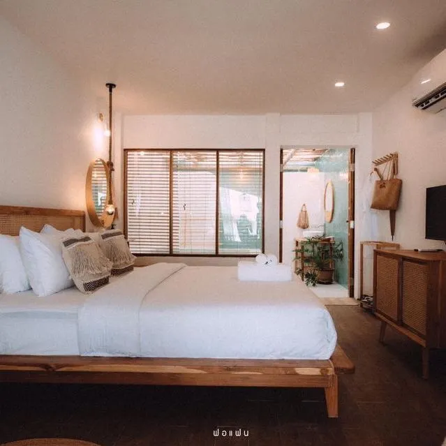 ไปเที่ยวเกาะล้านกันเถอะ! เช็กลิสสิ่งที่ห้ามพลาดฉบับ 2569