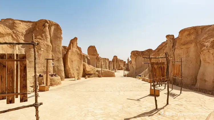 Hotels in Al Umran