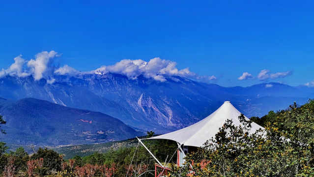 Yulong Juanran Wild Luxury Tent Camp