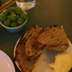 LOEWY 여행 사진