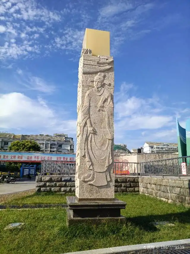 대운하 문화광장 주변 호텔