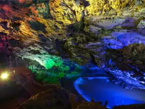 Wanzhou Xiyou Cave