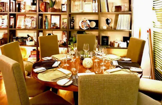 D'Gustar by Adrian Quetglas